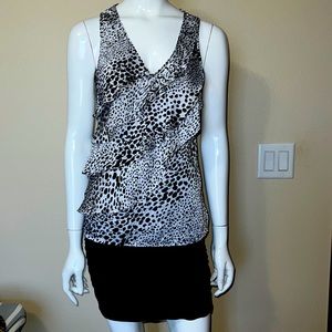 White House Black Market women top size XS